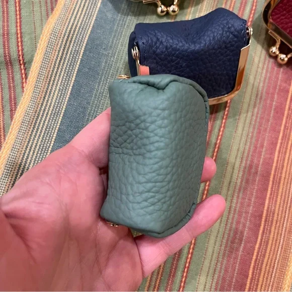 Mini Leather Jewelry Travel Organizer Kiss Lock Blue NWT - Picture 8 of 8